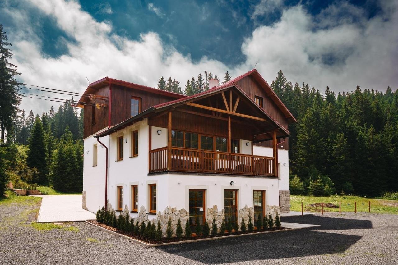 Apartmán Ela Horní Blatná Exterior foto