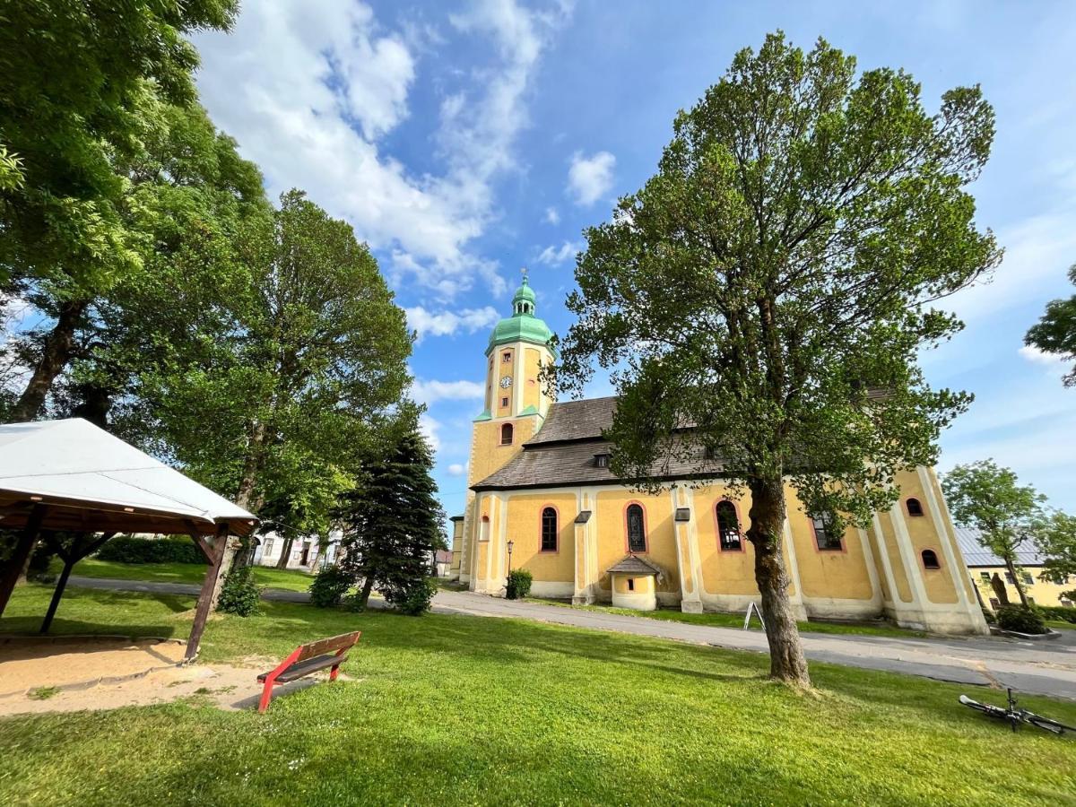 Apartmán Ela Horní Blatná Exterior foto